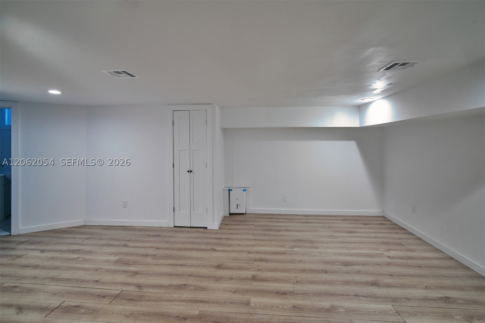 189 Mc Namara Rd Property Photo 32