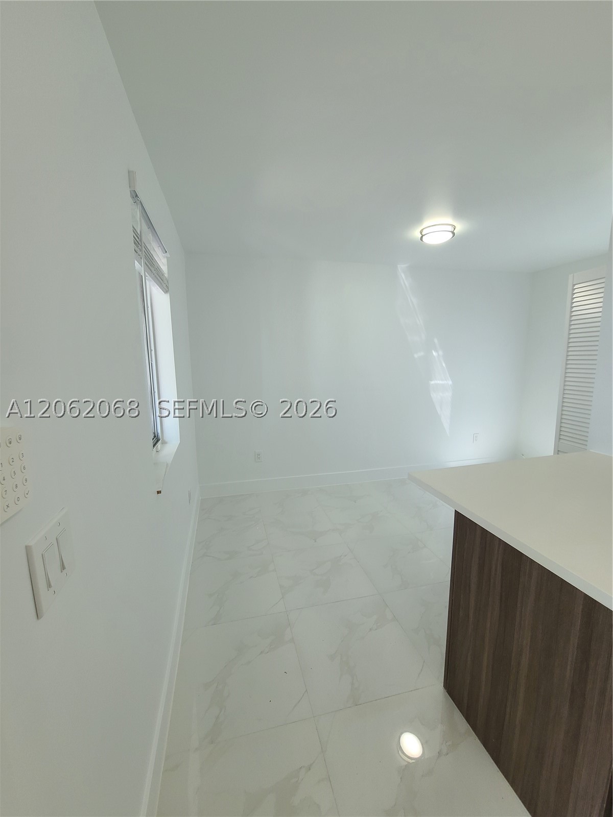 1646 Nw 1st Pl 2 Property Photo 6