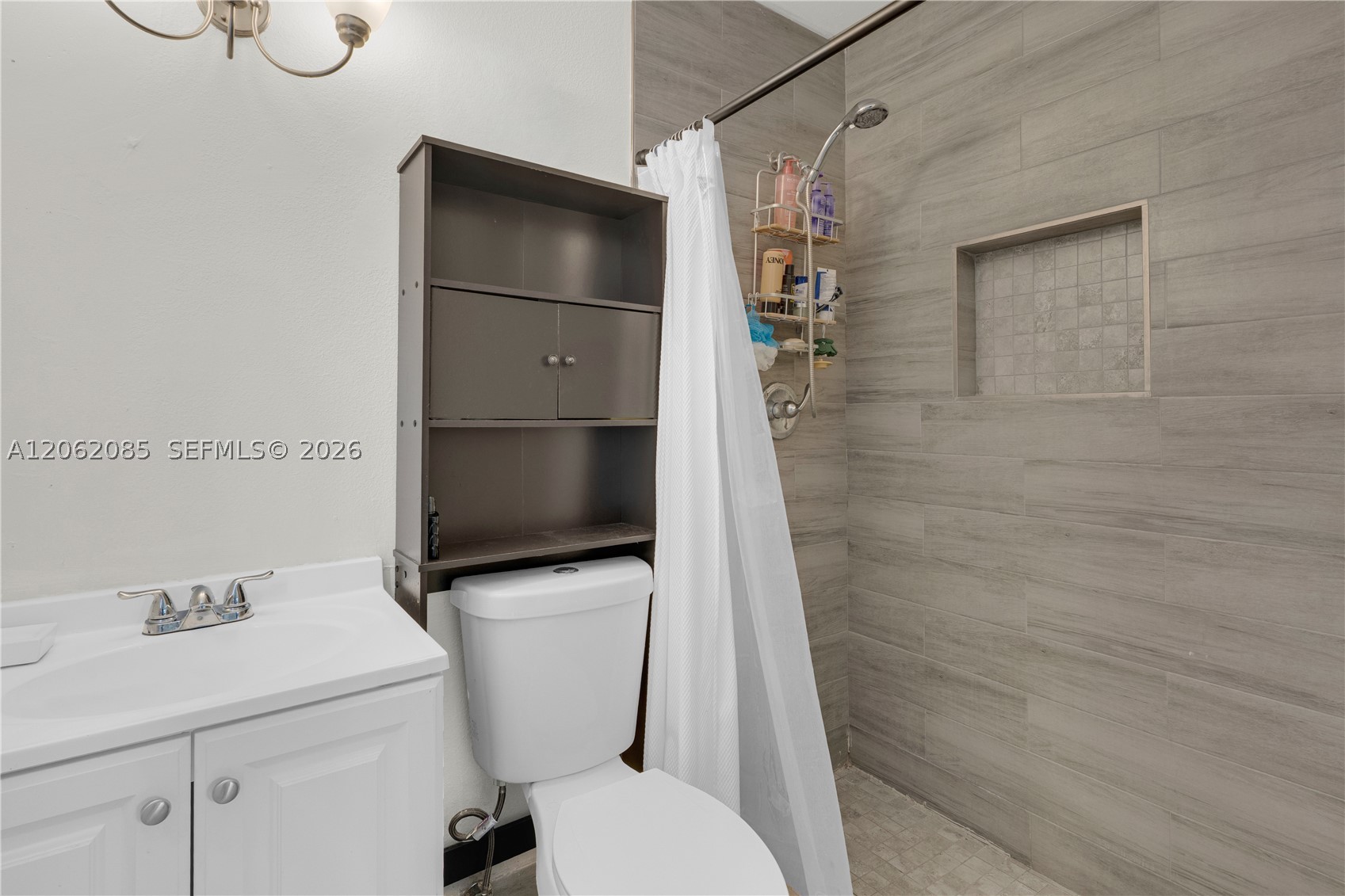 949 Sw 7th Pl Property Photo 11