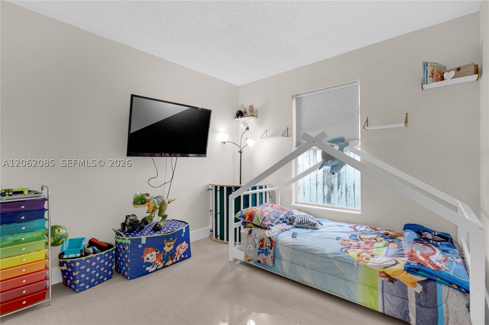 949 Sw 7th Pl Property Photo 12