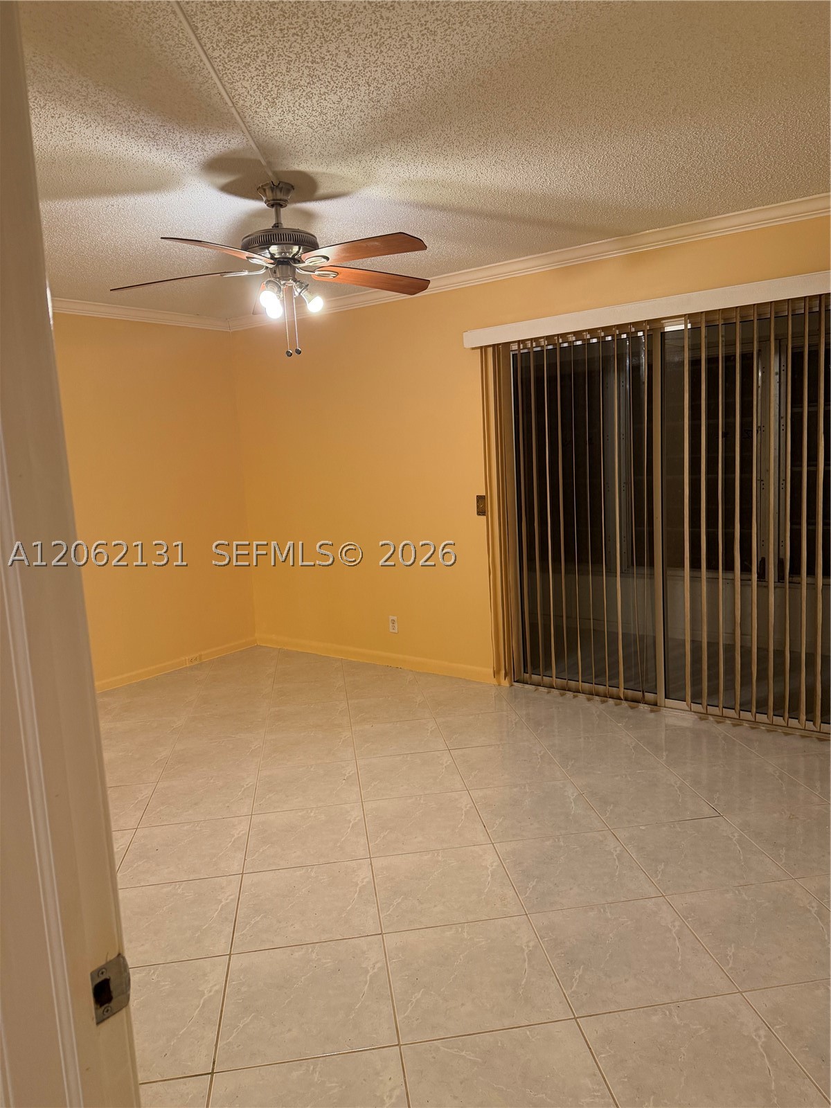 559 N Mansfield N 559 Property Photo 13