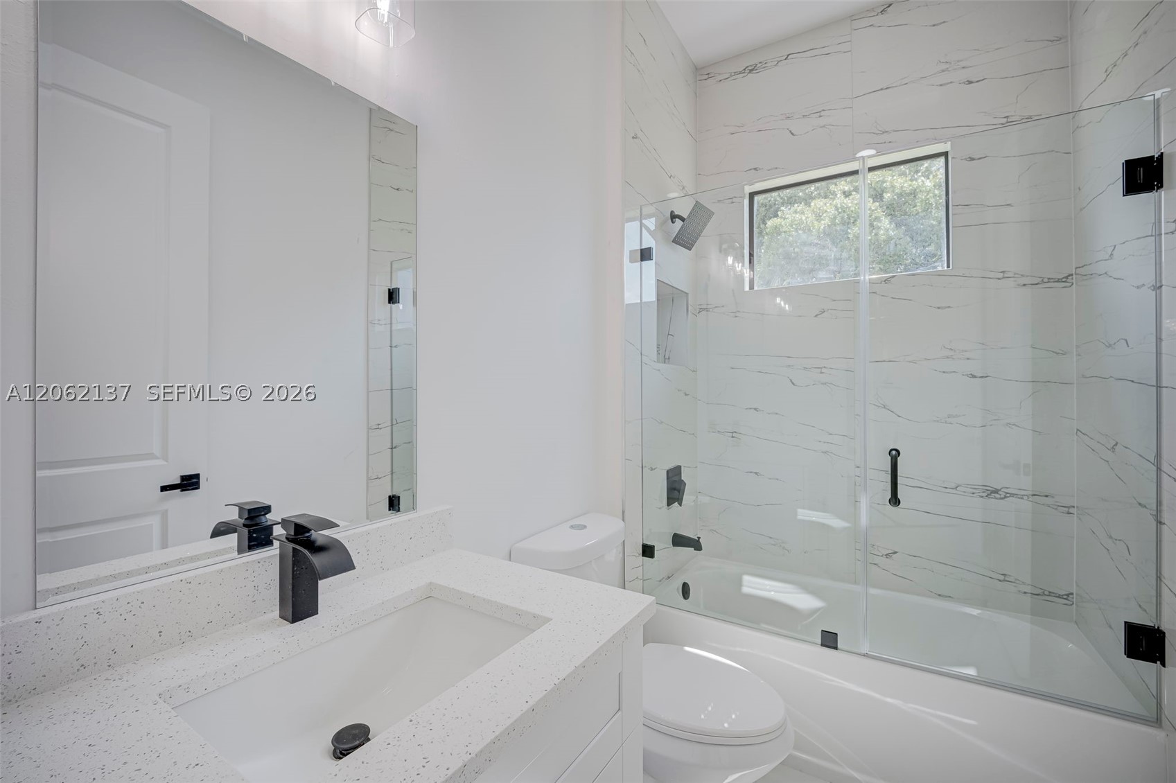 466 Laconic Ave Property Photo 17