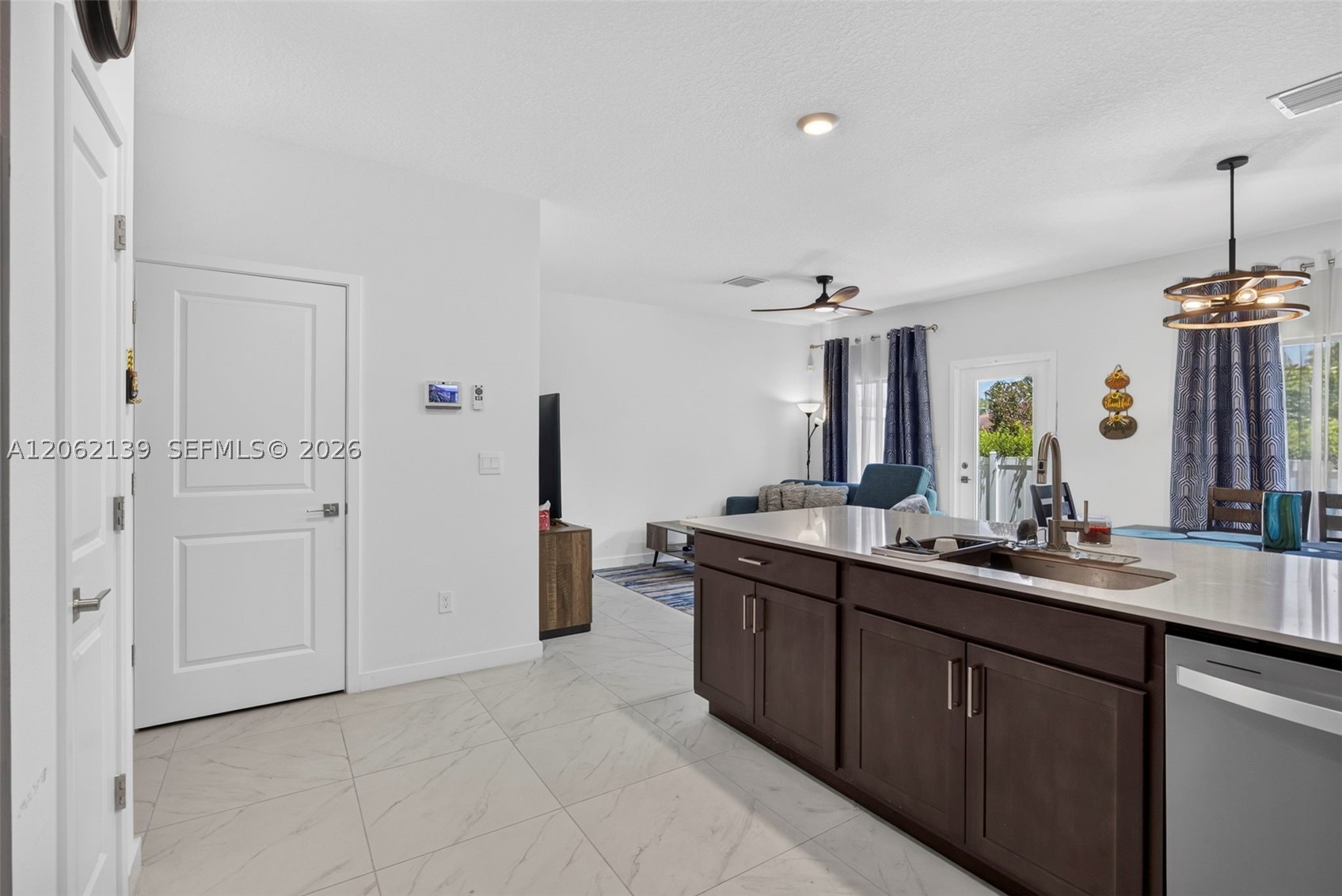 6015 Coralberry St Property Photo 10