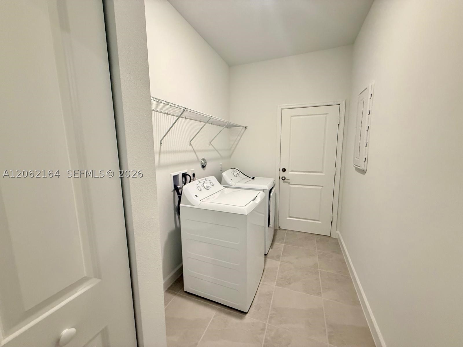 1643 Pelican Post Pl 1643 Property Photo 11