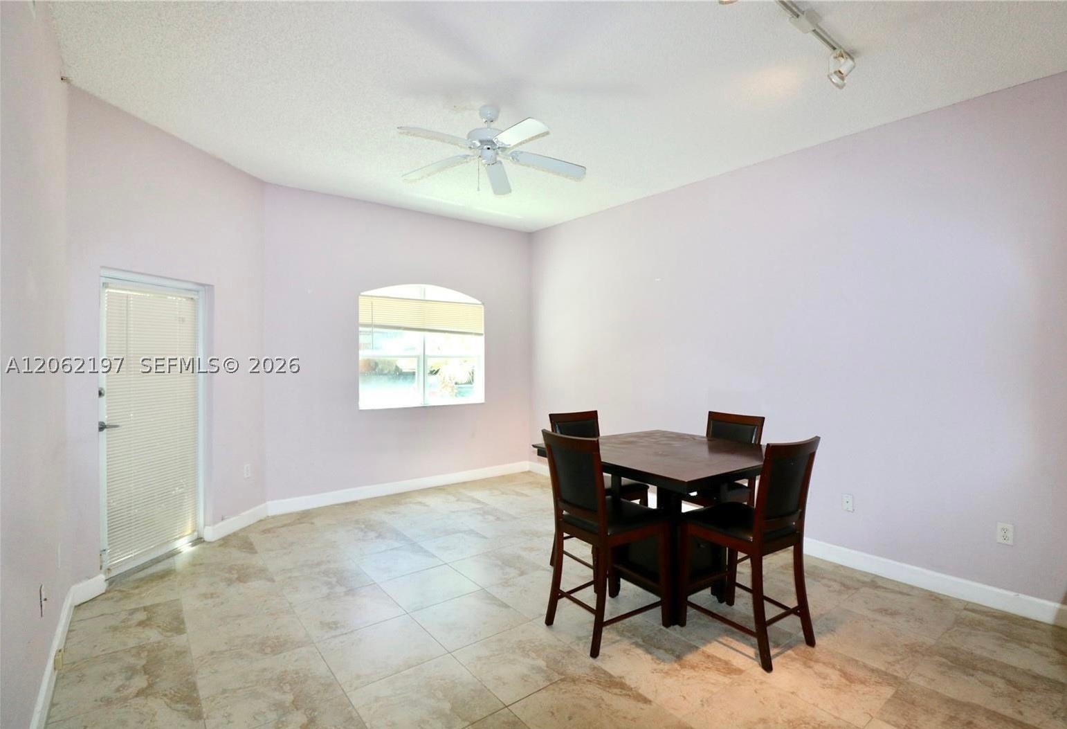 6001 Sw 70th St 117 Property Photo 3