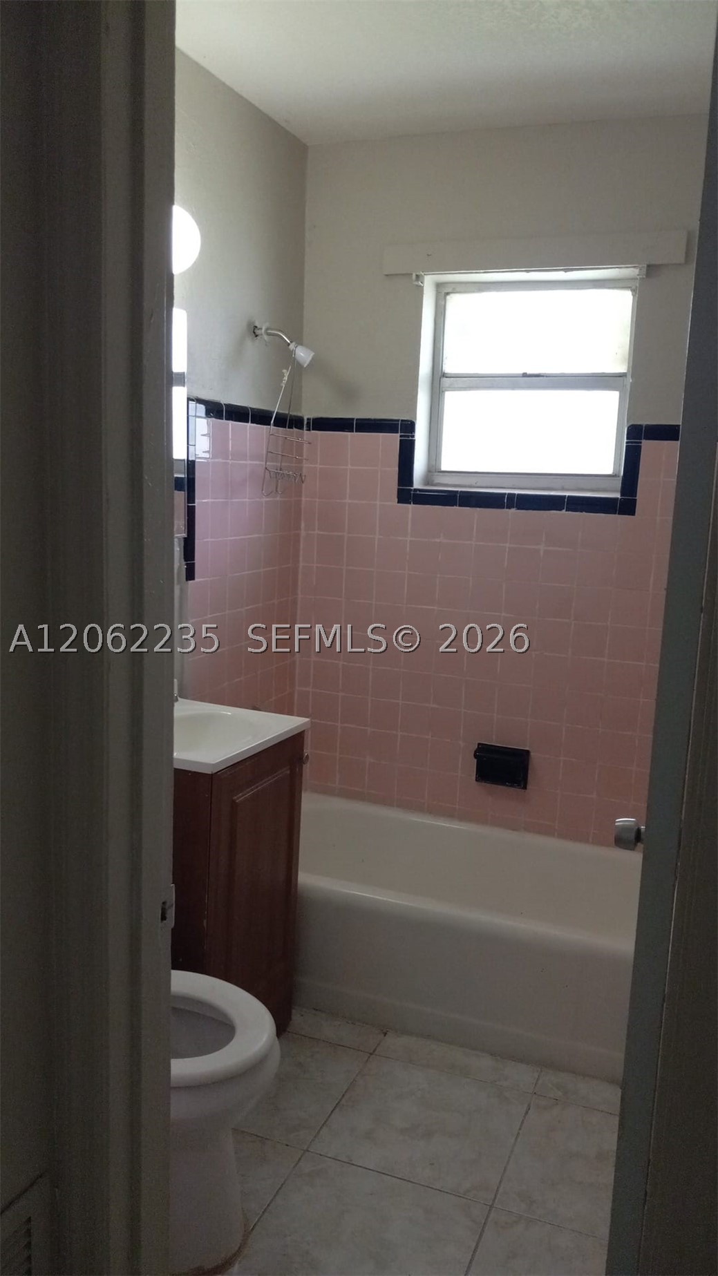 1462 Nw 2nd Ave 2 Property Photo 5