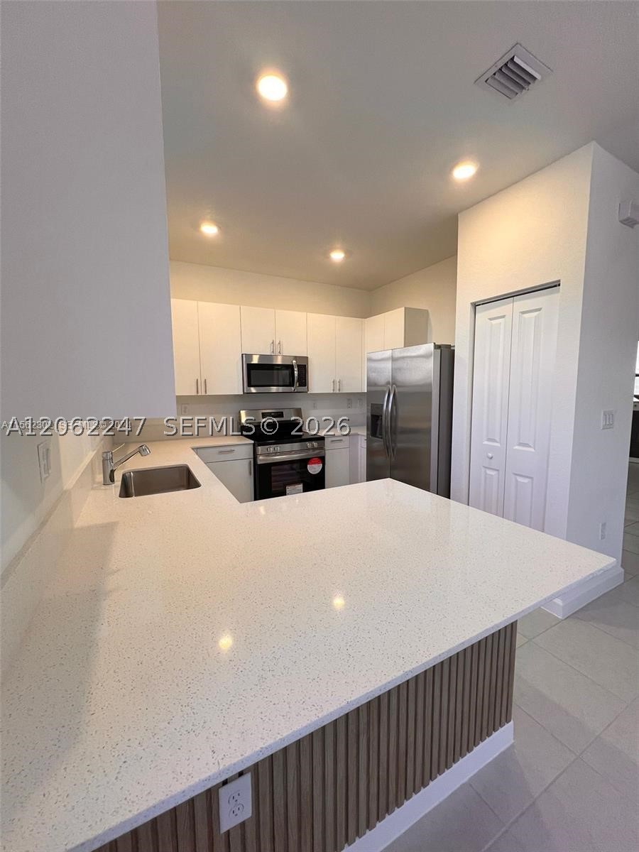23055 Sw 129th Ct Property Photo 2