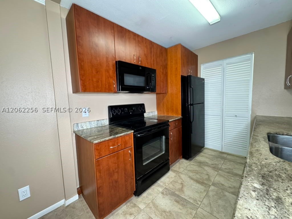 8749 Nw 39th St 8749 Property Photo 5