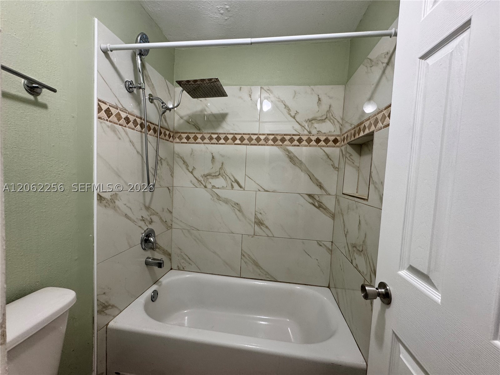8749 Nw 39th St 8749 Property Photo 11