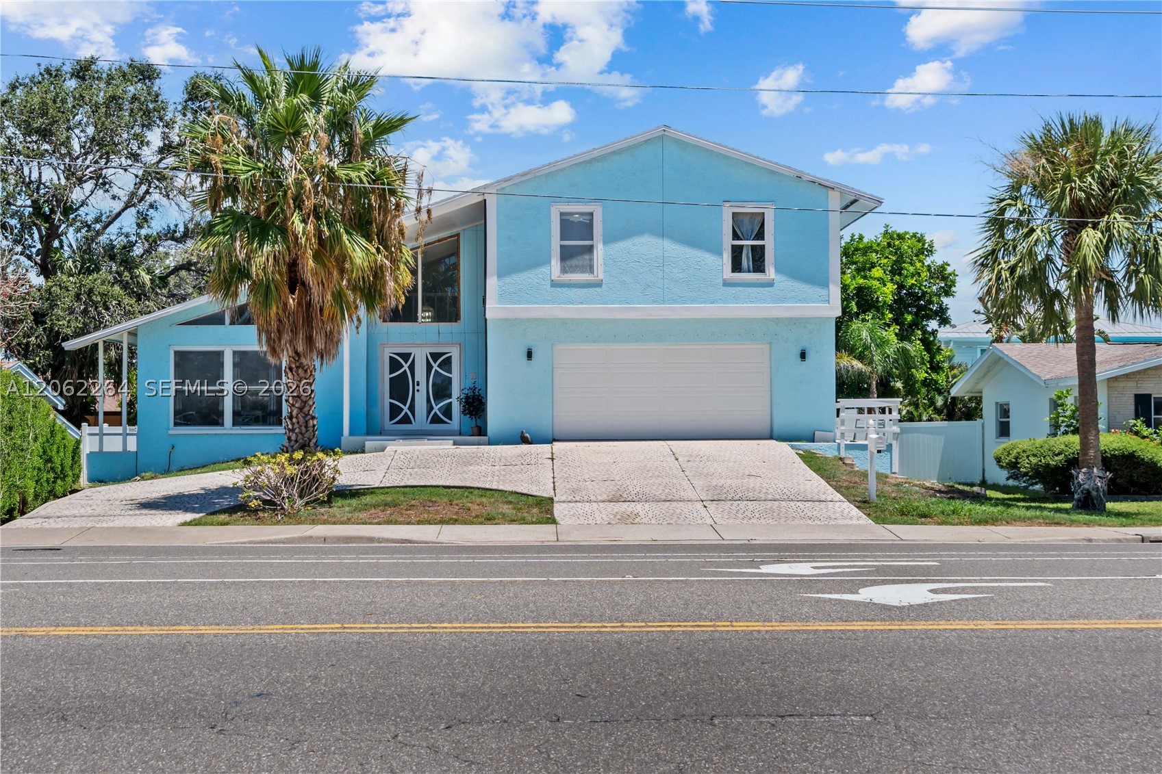 107 Causeway Boulevard Property Photo 3