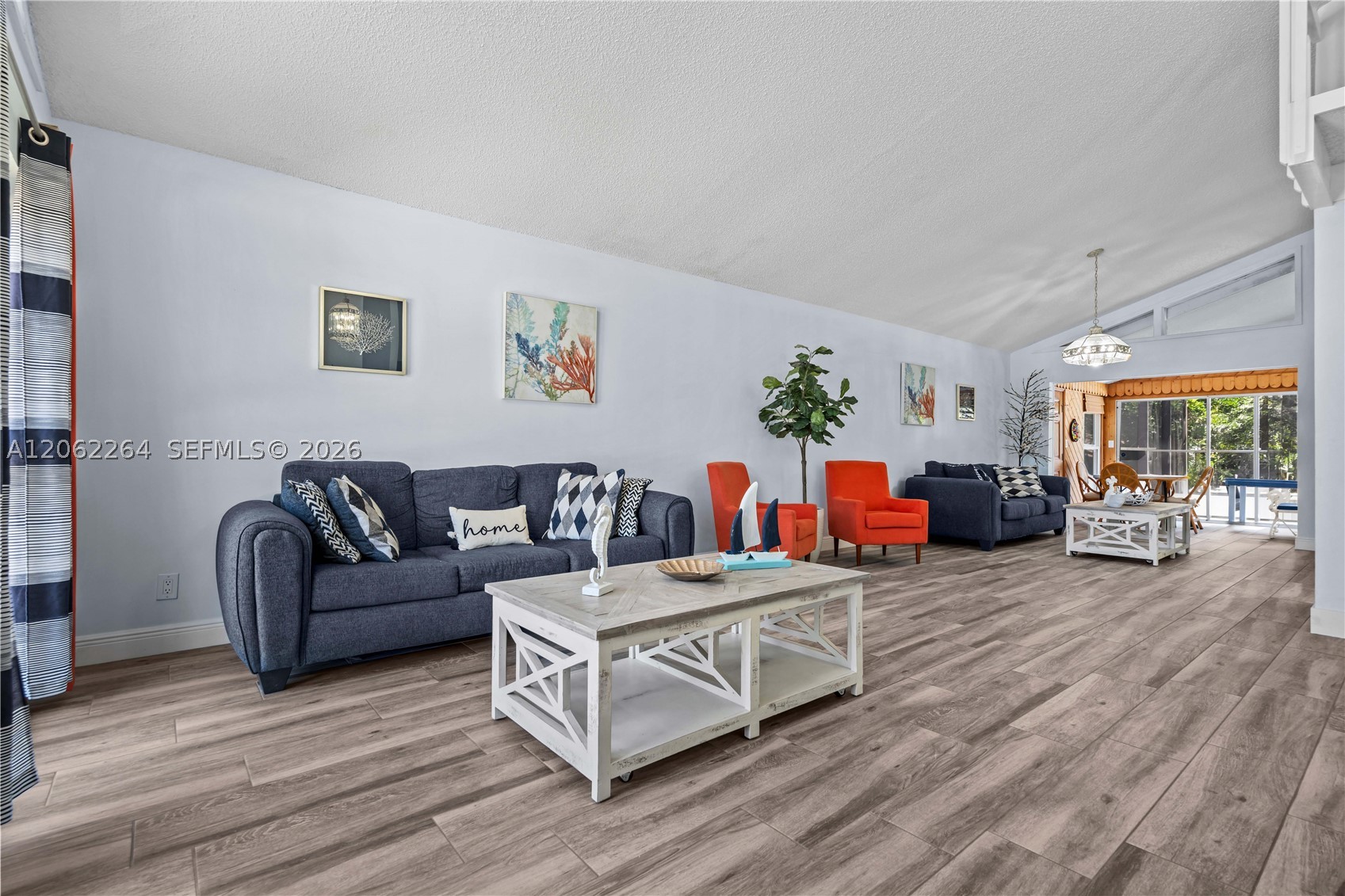 107 Causeway Boulevard Property Photo 14