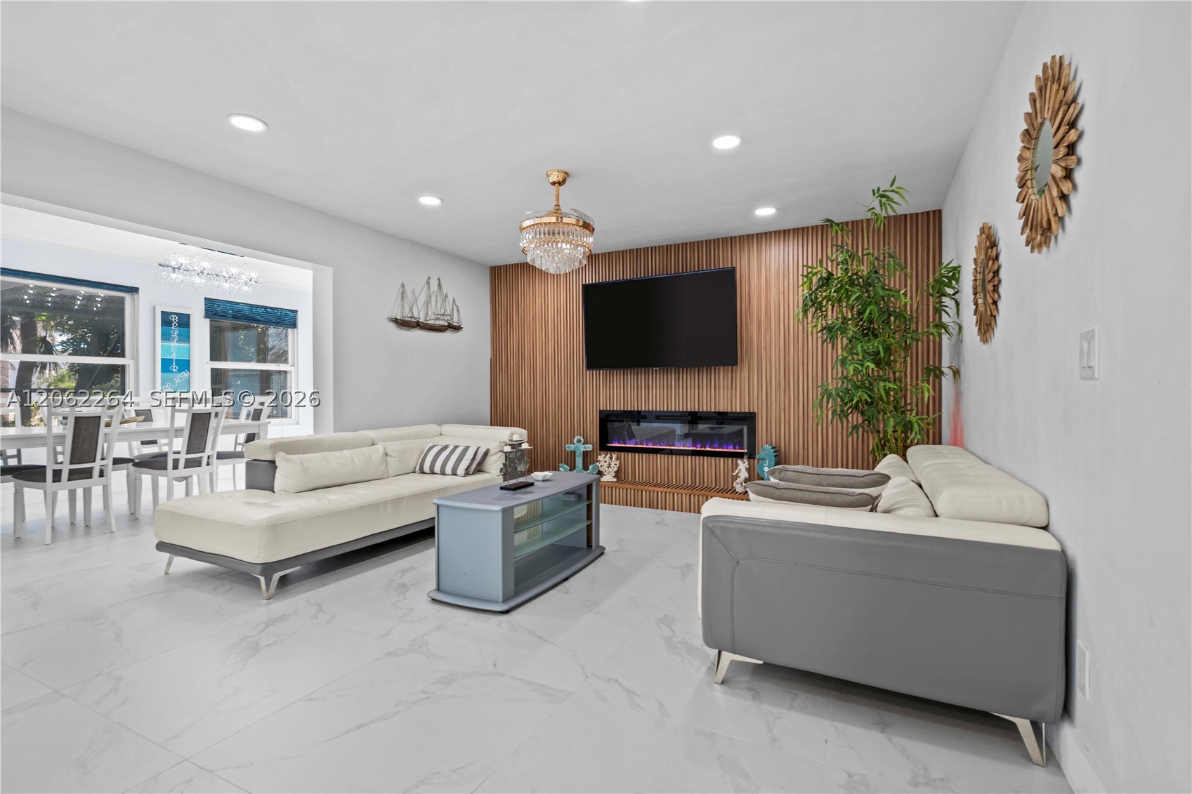 107 Causeway Boulevard Property Photo 17