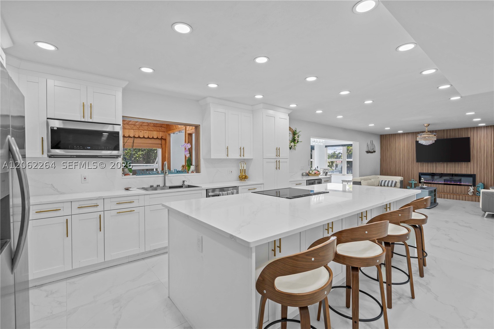 107 Causeway Boulevard Property Photo 19