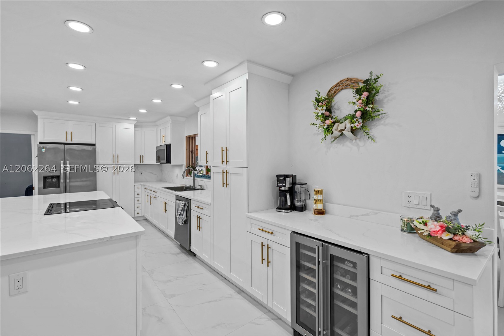 107 Causeway Boulevard Property Photo 20