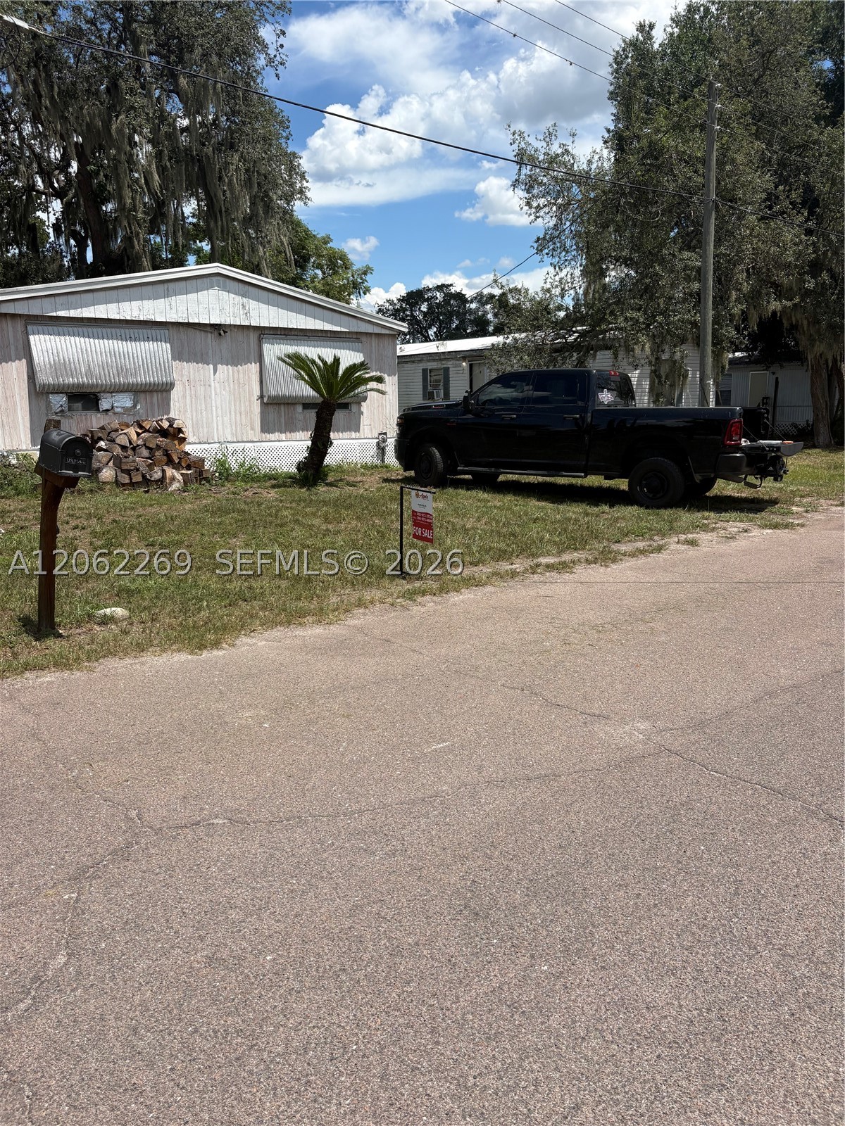5904 S Harvey Property Photo 3