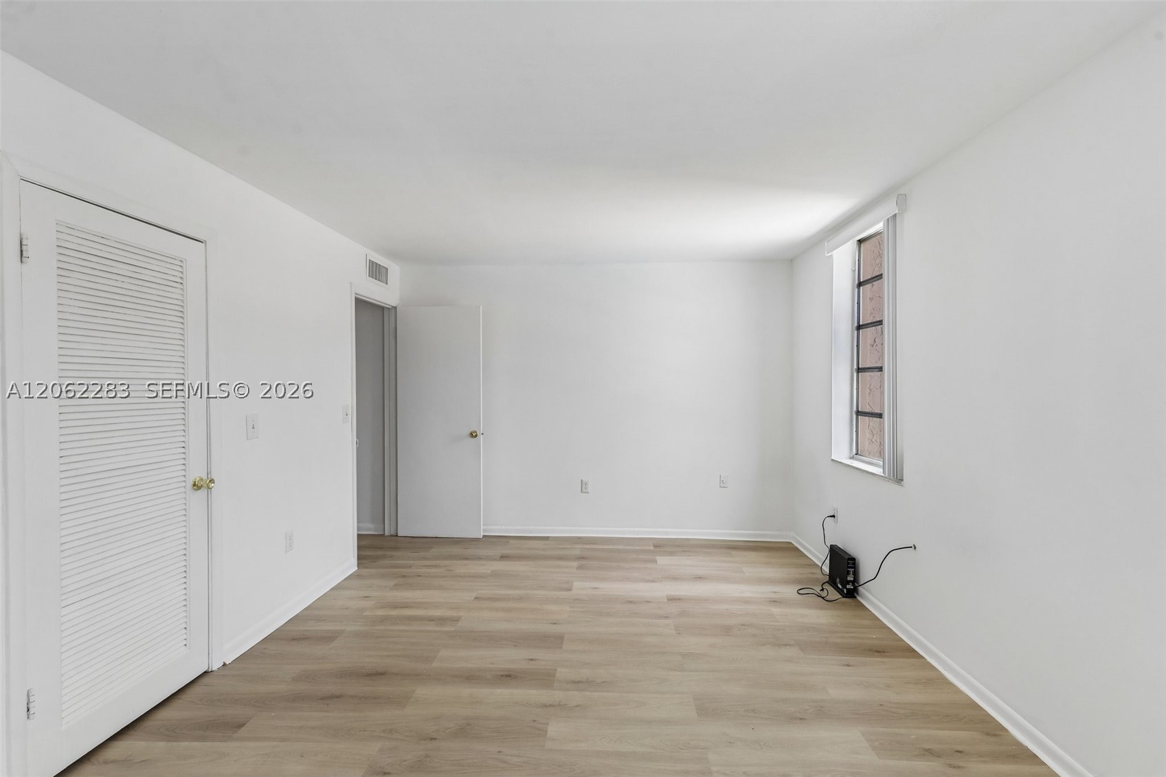 1900 W 68th St B203 Property Photo 26
