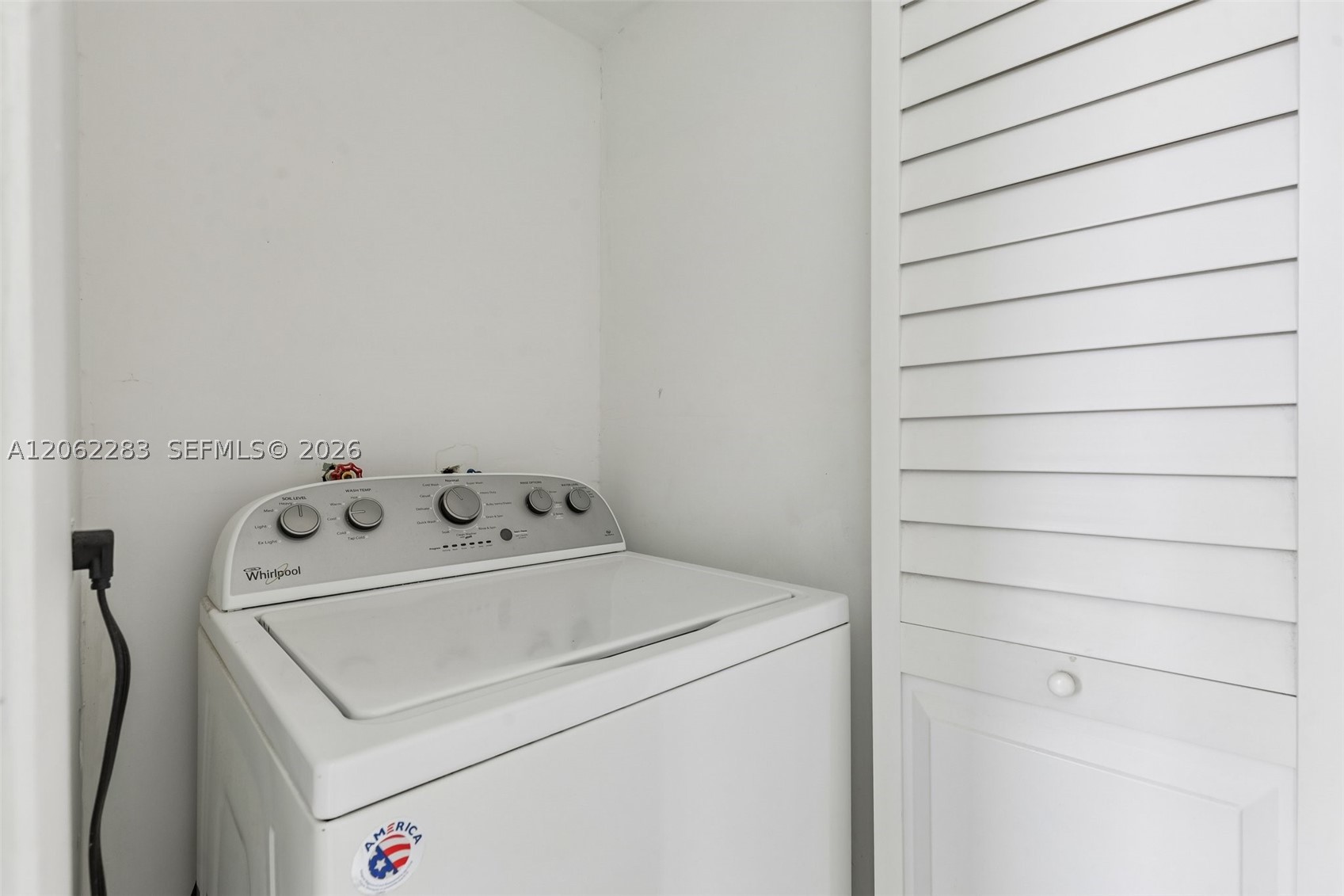 1900 W 68th St B203 Property Photo 40