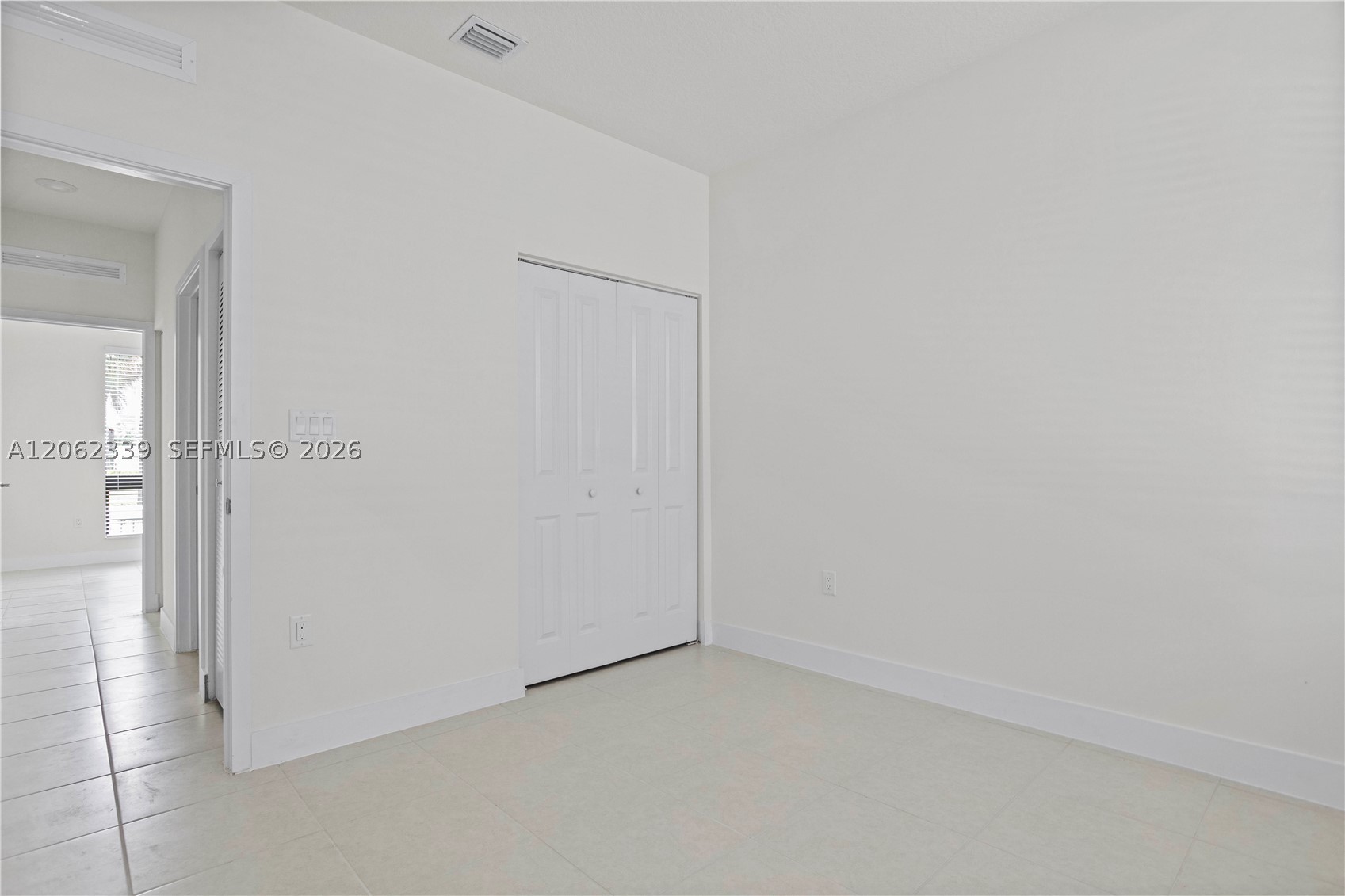 8001 Nw 41st St F-106 Property Photo 13