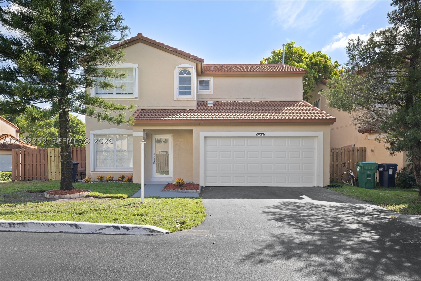 10953 Sw 151st Pl Property Photo 1
