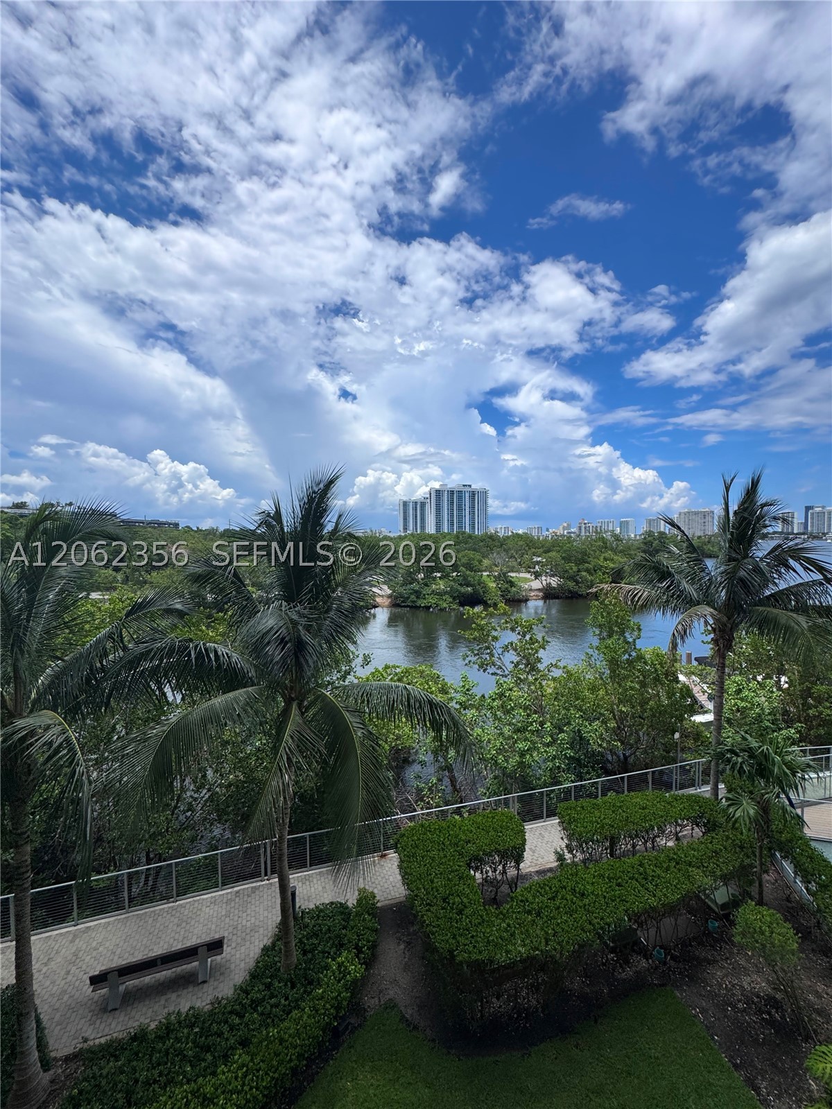 16385 Biscayne Blvd 305 Property Photo 6
