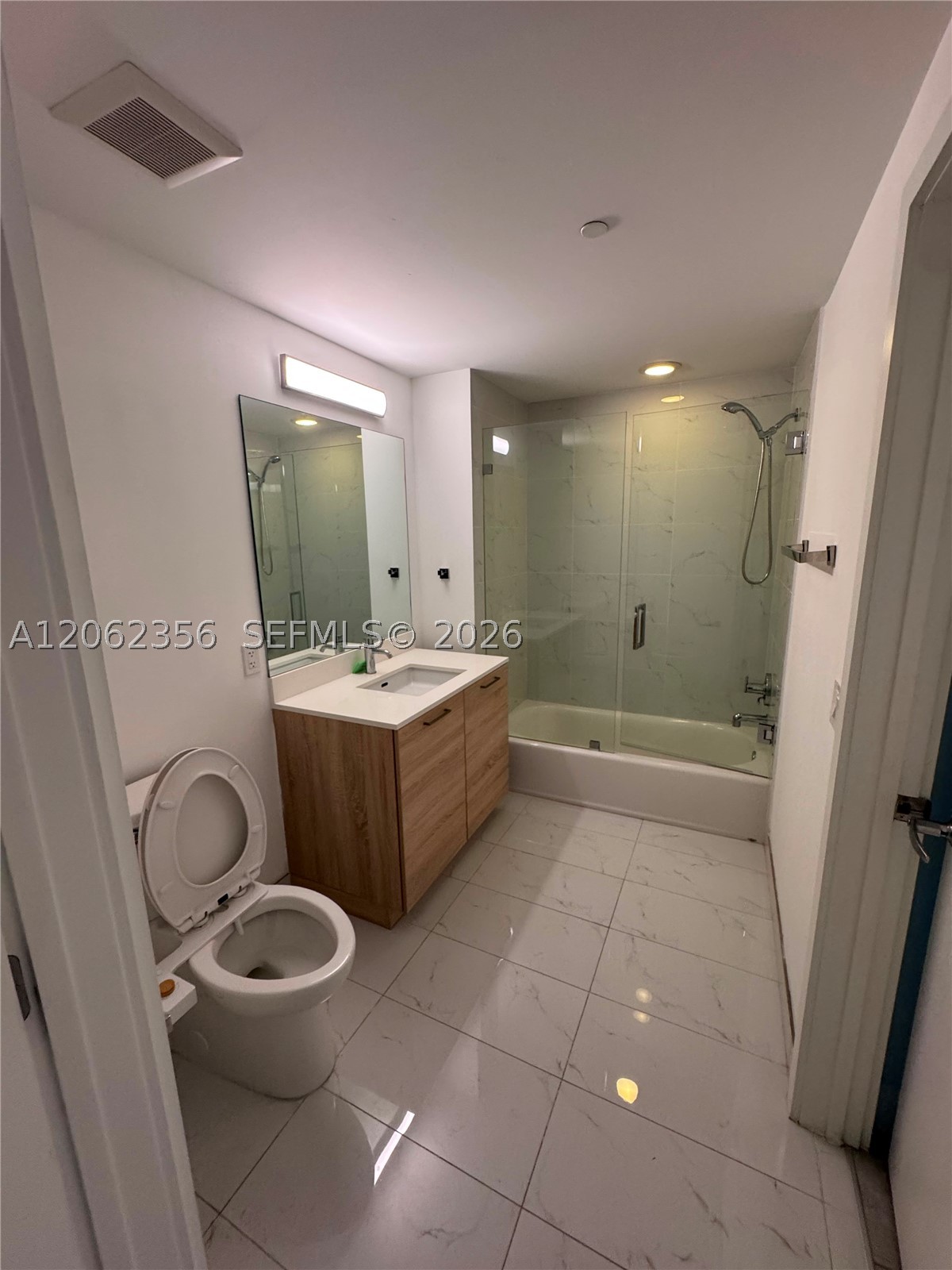 16385 Biscayne Blvd 305 Property Photo 24