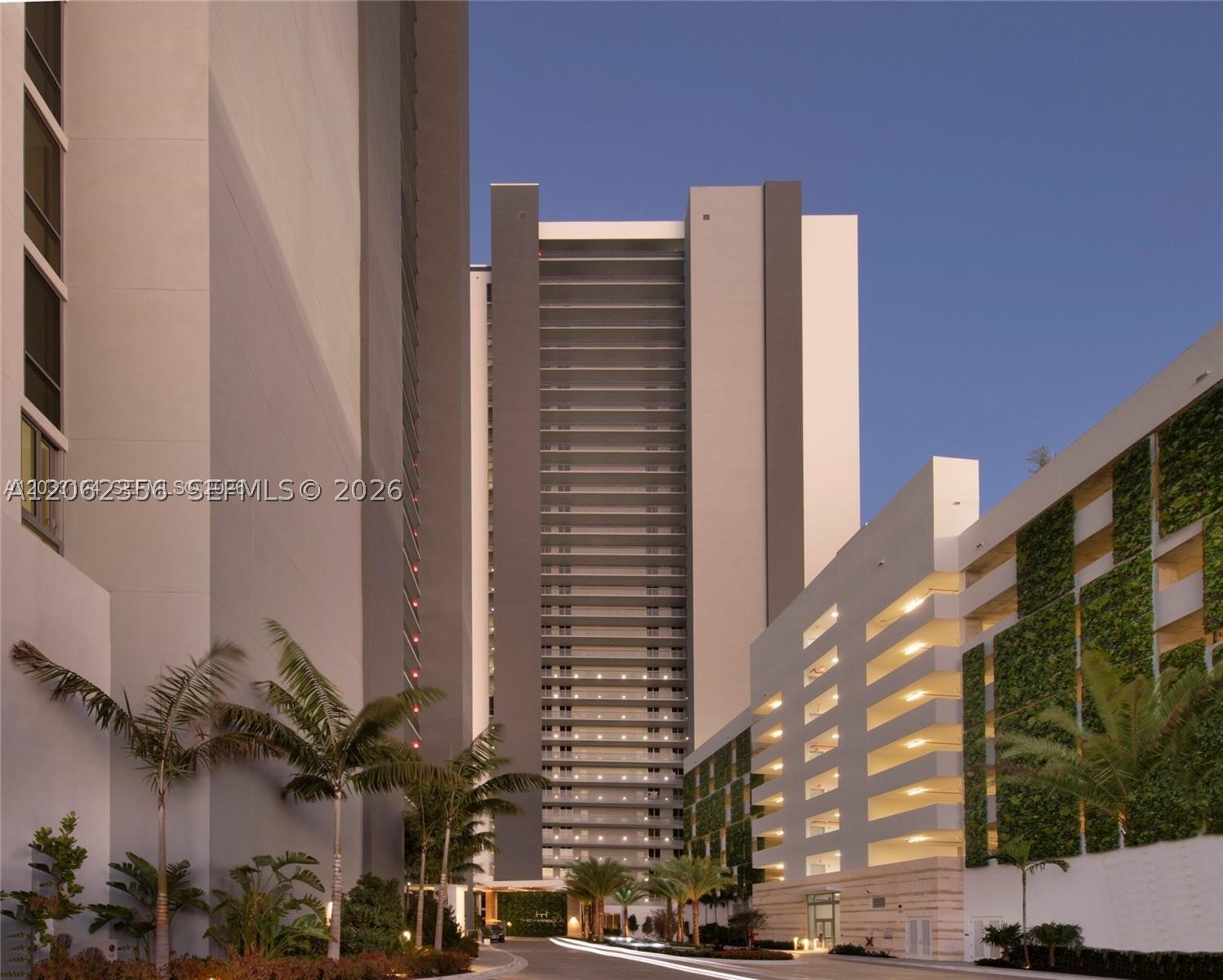 16385 Biscayne Blvd 305 Property Photo 42
