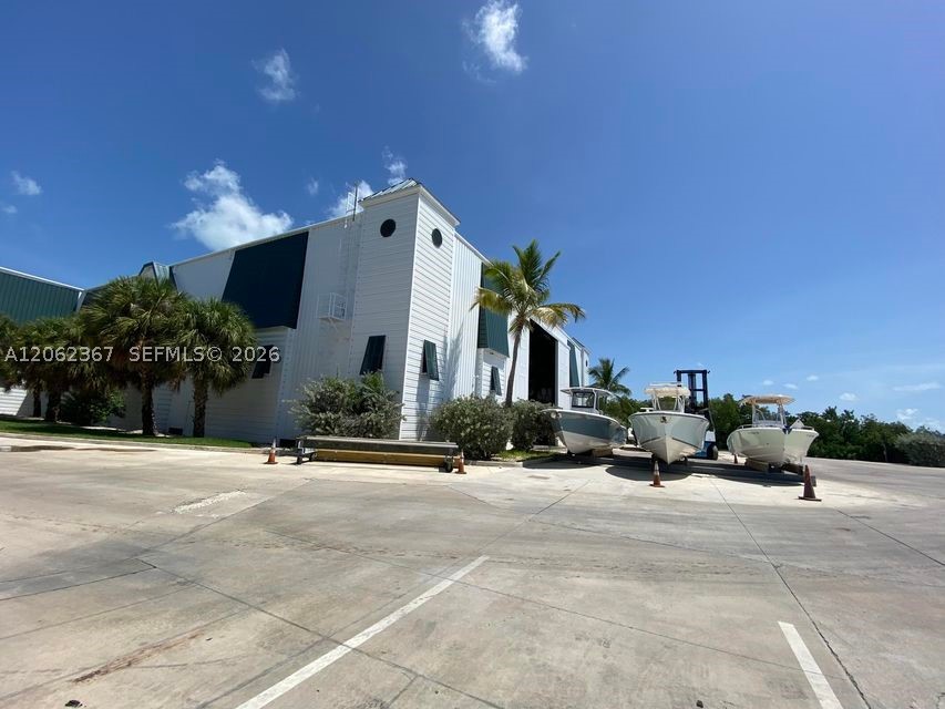 12411 Overseas Hwy Property Photo 11