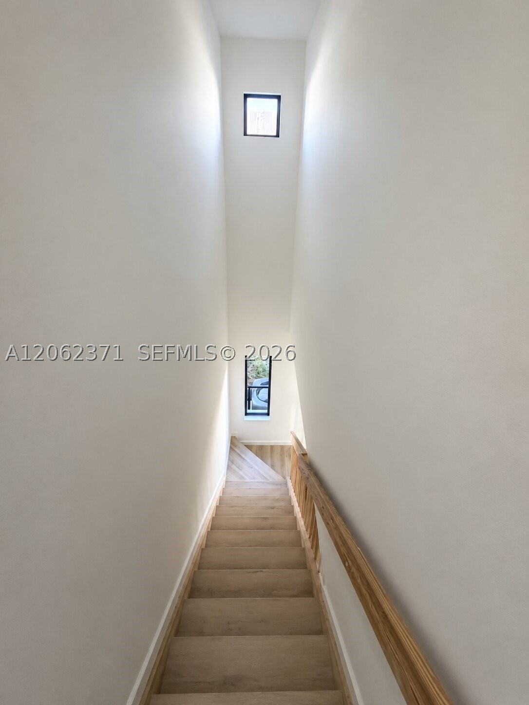 552 Nw 7th St 6 Property Photo 10
