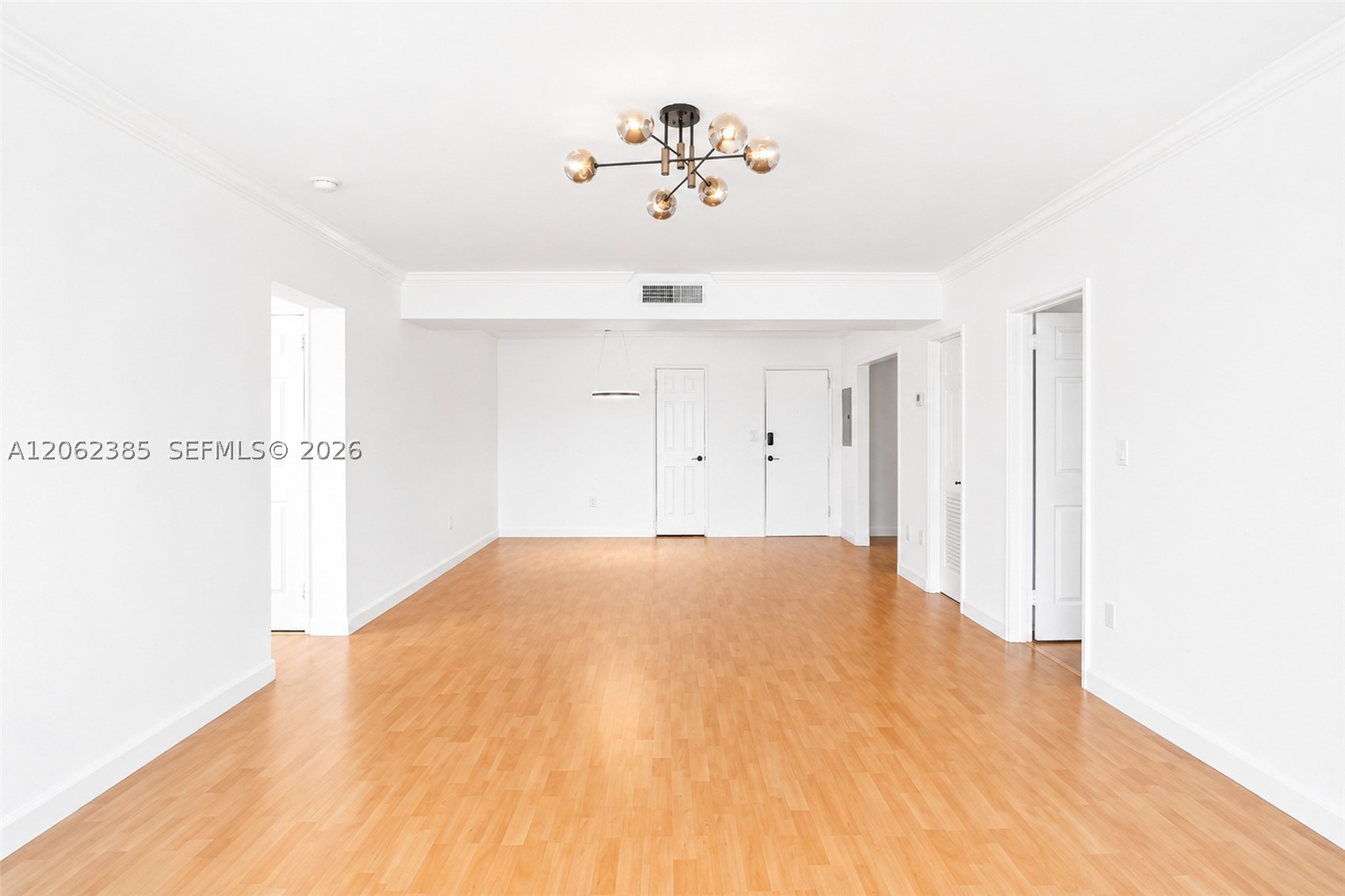1880 S Treasure Dr 3d Property Photo 5