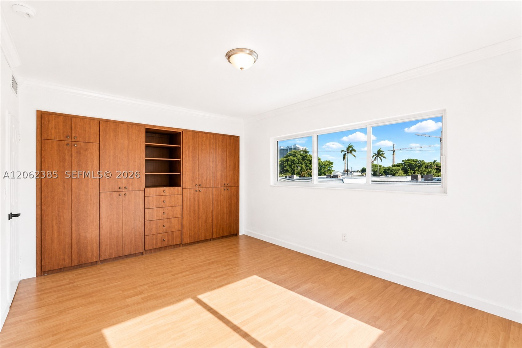 1880 S Treasure Dr 3d Property Photo 12