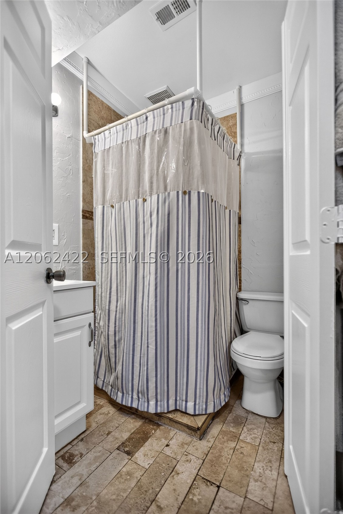 23410 Liberty Bell Ter Property Photo 47