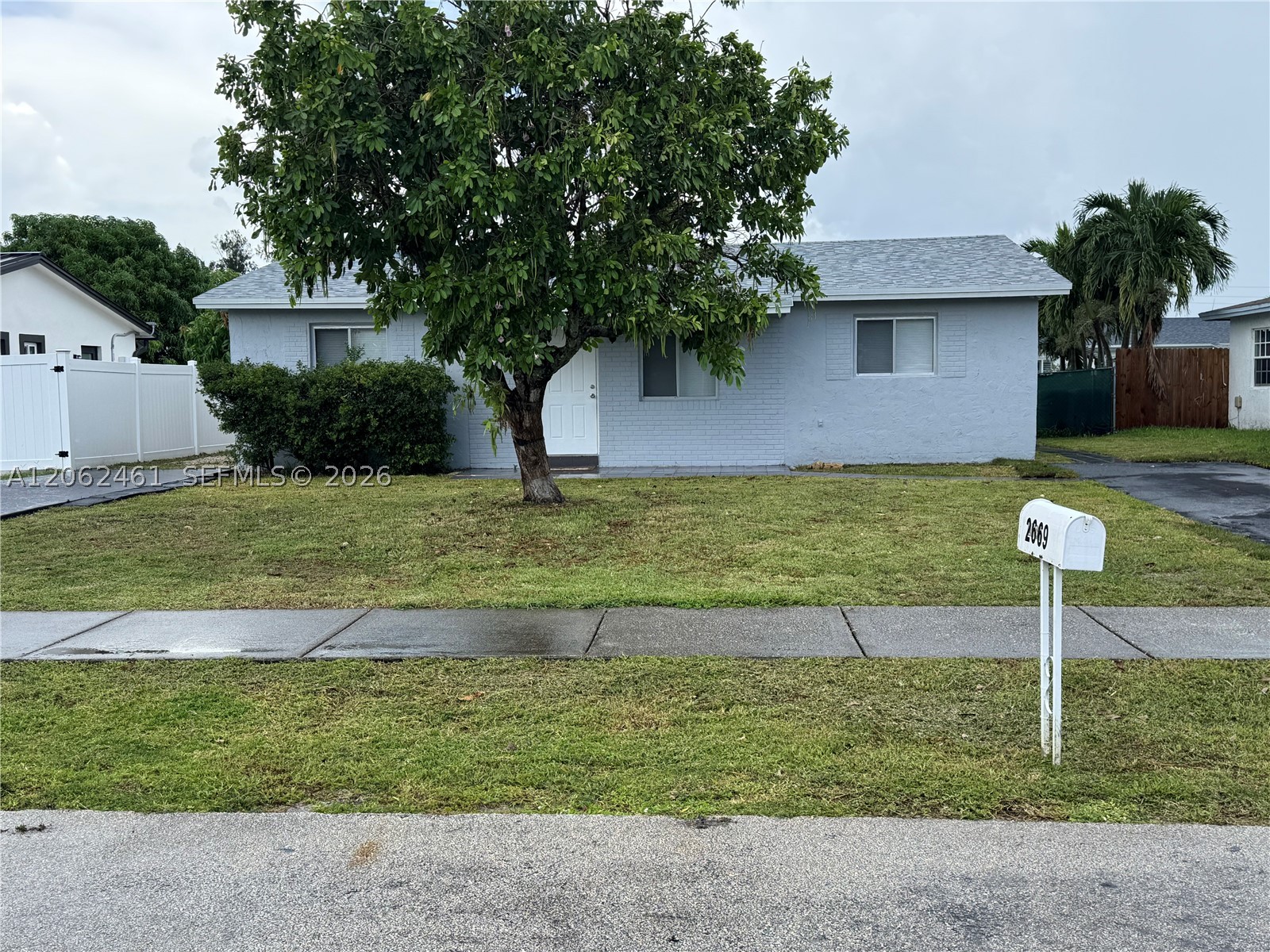 2669 Nw 24th Ct Property Photo 1