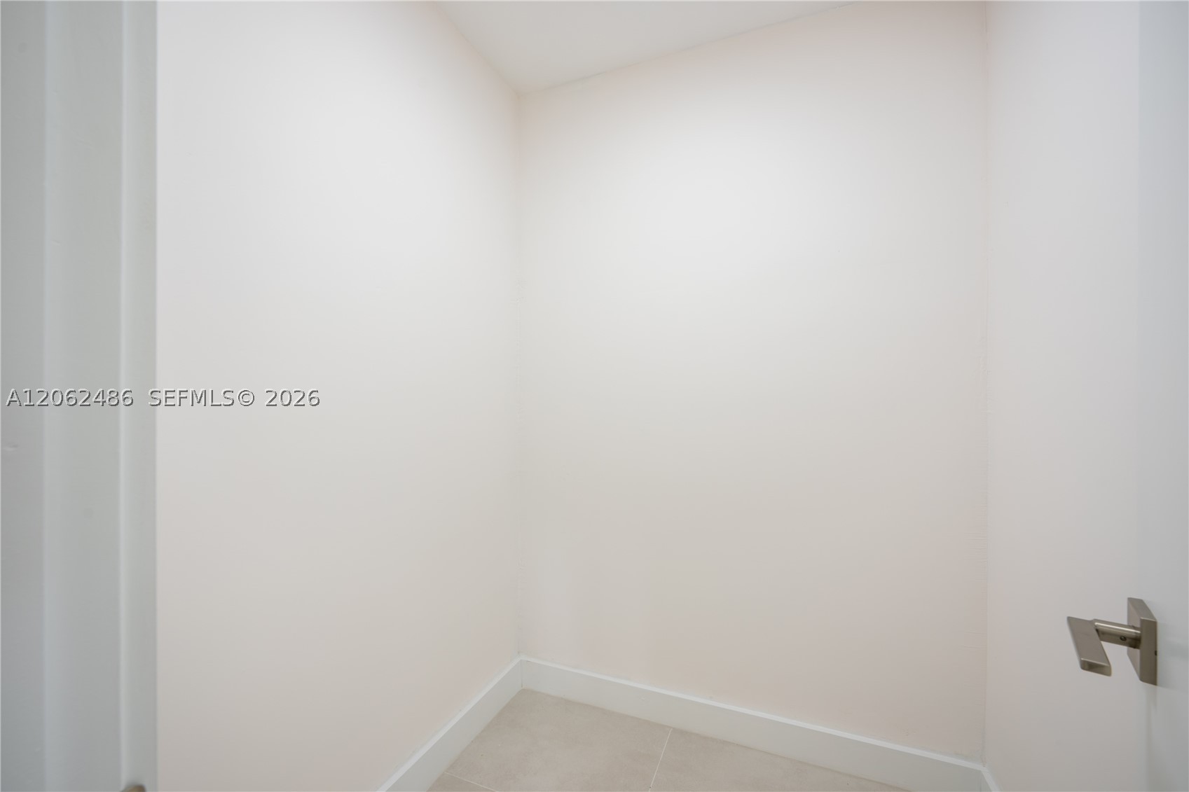 6640 Sw 7 St. Property Photo 13