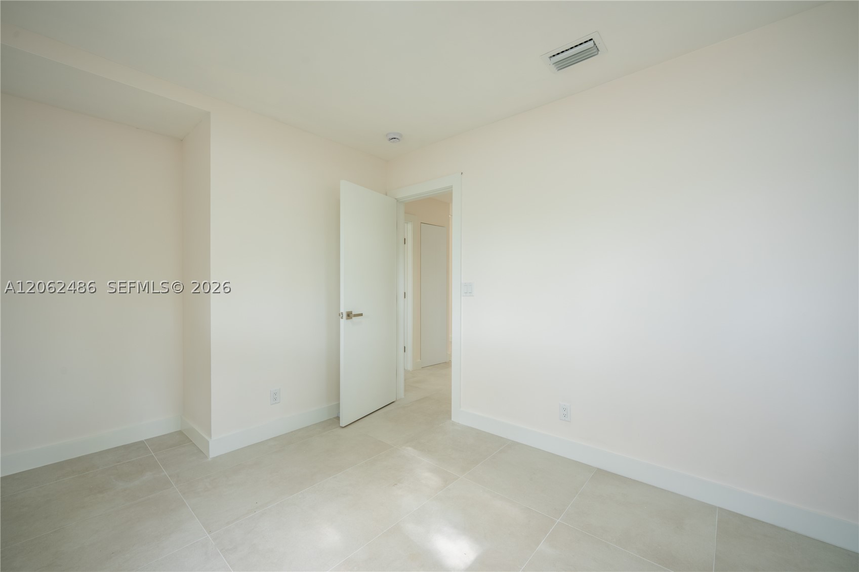 6640 Sw 7 St. Property Photo 19
