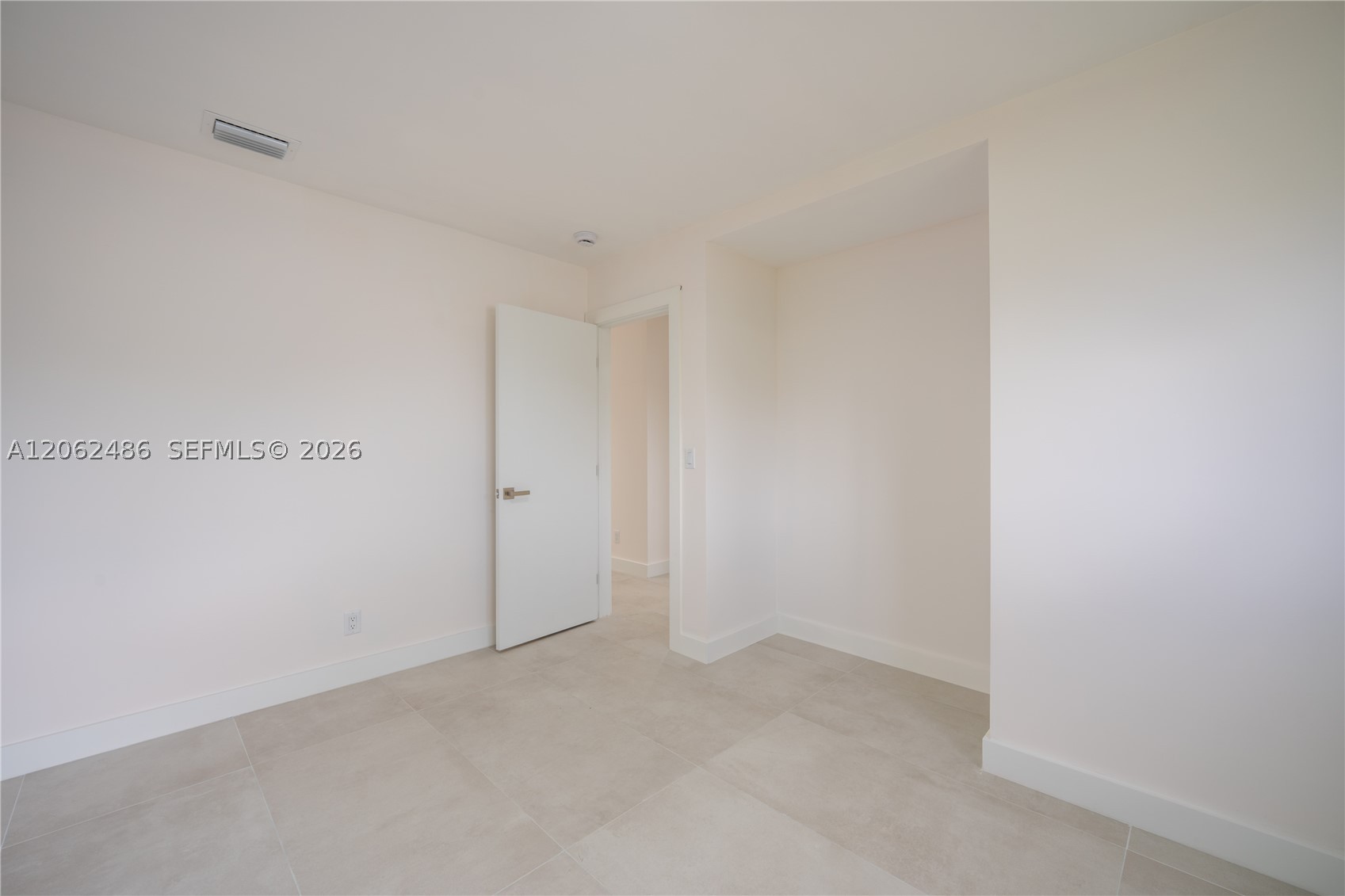 6640 Sw 7 St. Property Photo 23
