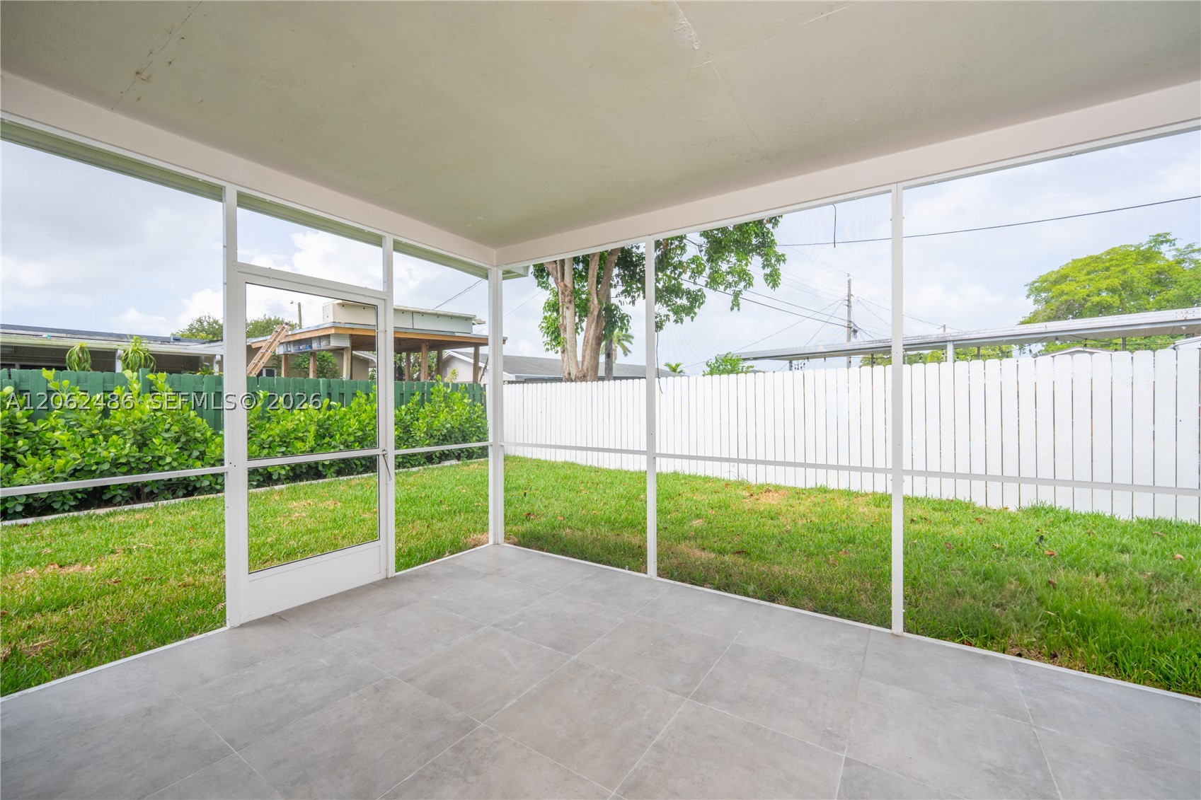 6640 Sw 7 St. Property Photo 32