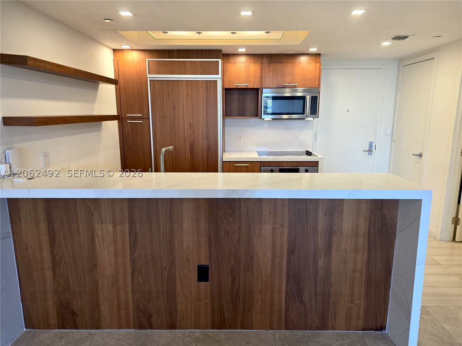 50 Biscayne Blvd 804 Property Photo 8