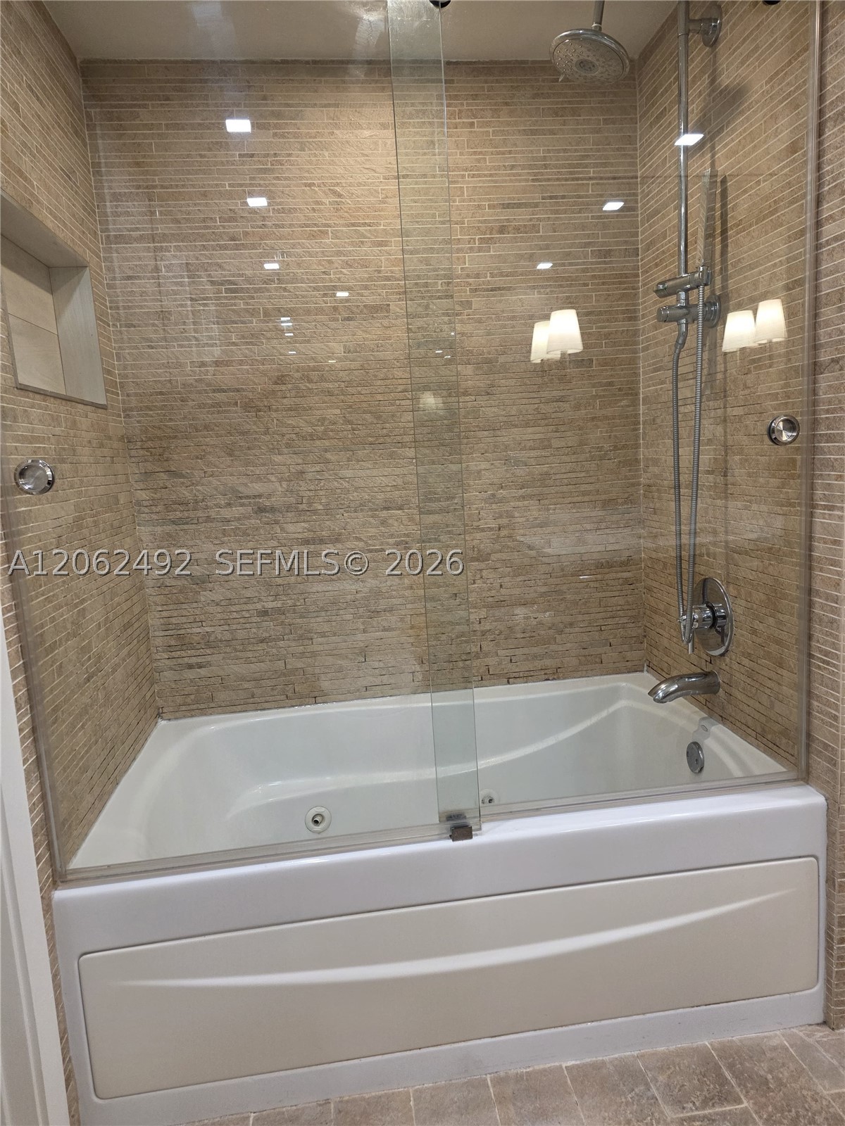 50 Biscayne Blvd 804 Property Photo 16
