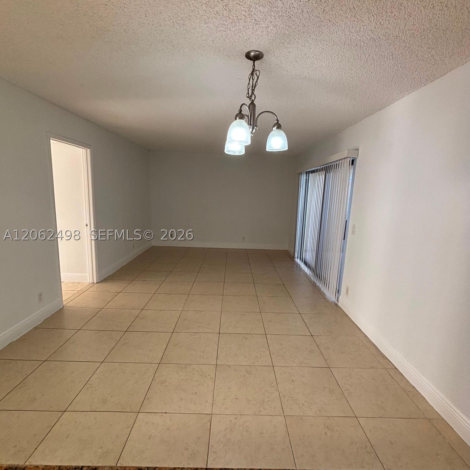 1502 Lake Crystal Dr A Property Photo 7