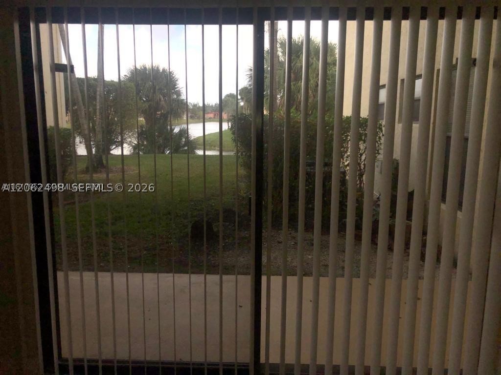 1502 Lake Crystal Dr A Property Photo 11