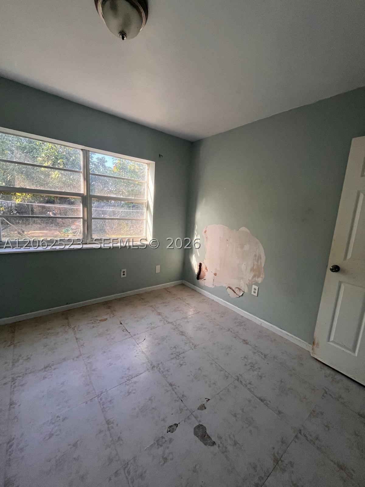 15485 Harrison Dr Property Photo 12