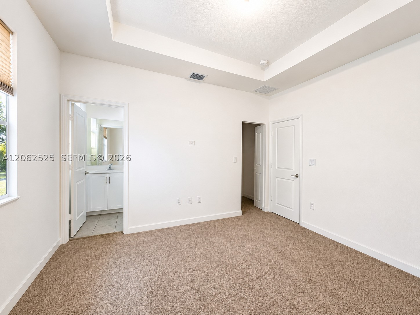 A12062525 Property Photo 5