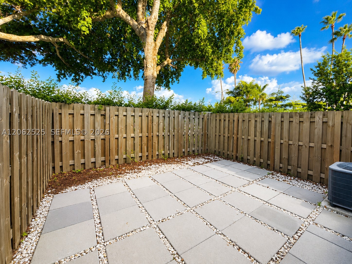A12062525 Property Photo 10