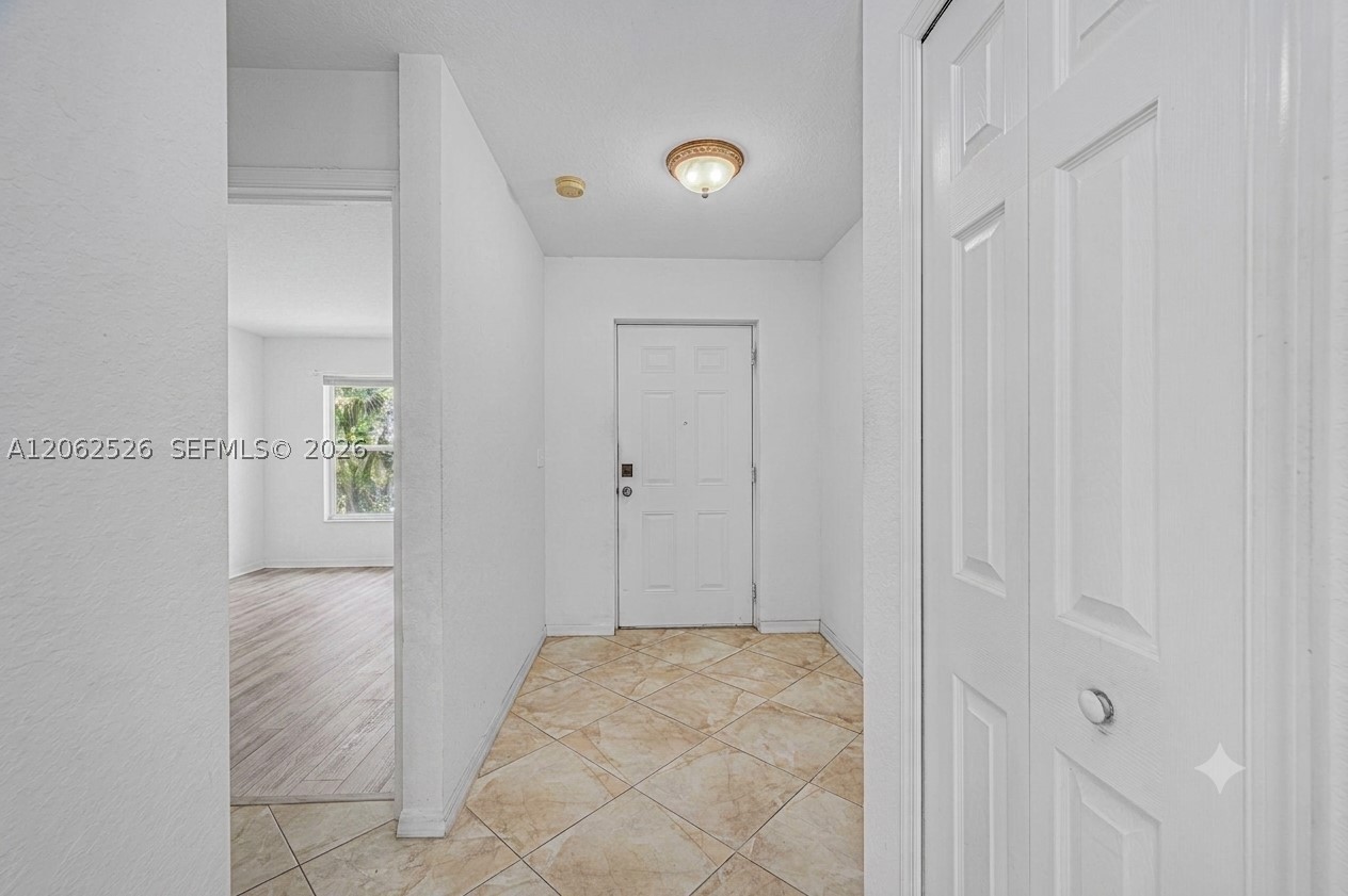 57 Huarte Way Property Photo 4