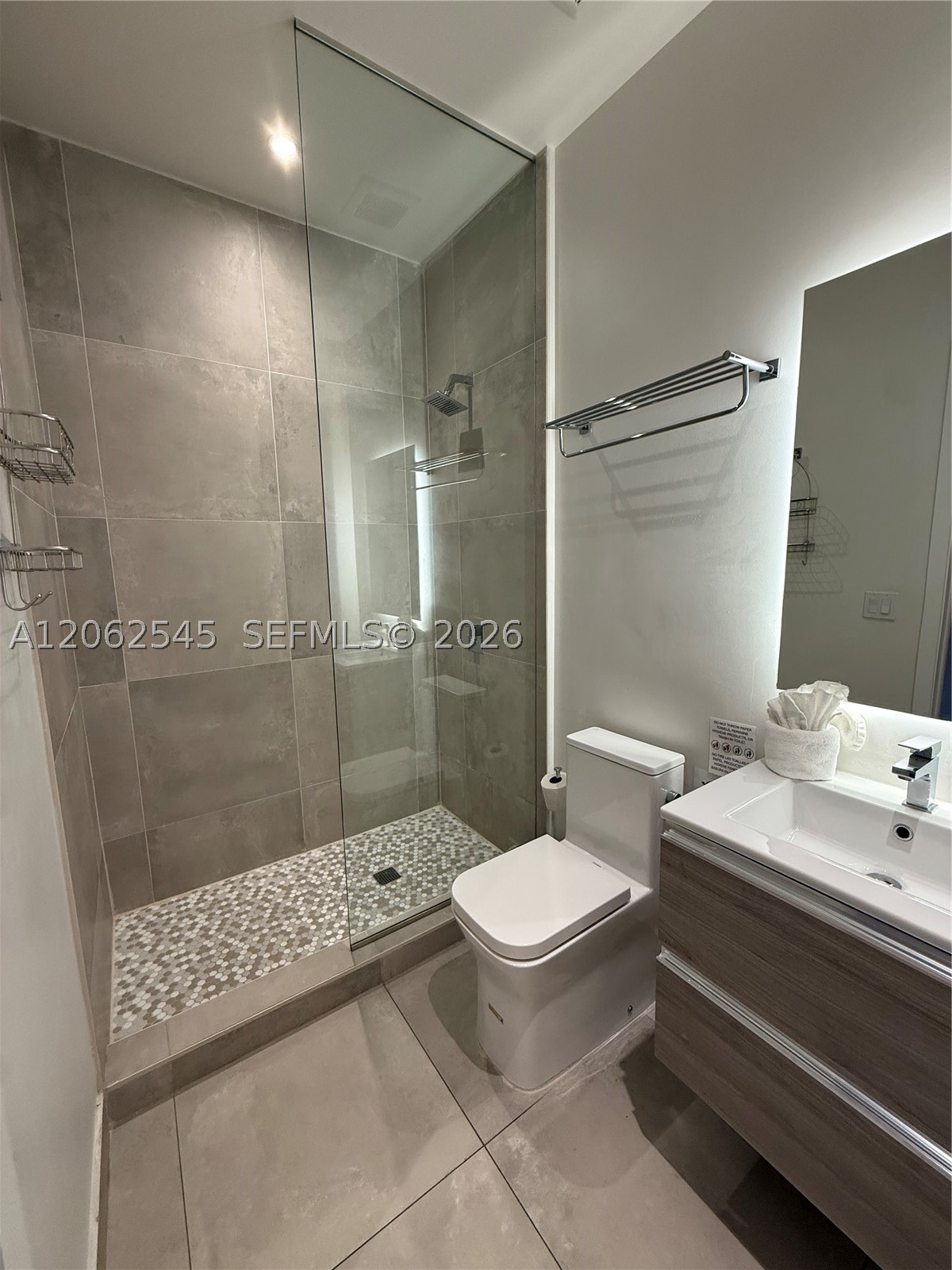 229 Sw 9th St 507 Property Photo 6