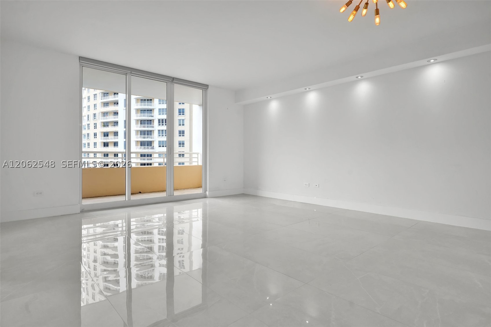 808 Brickell Key Dr 3007 Property Photo 16