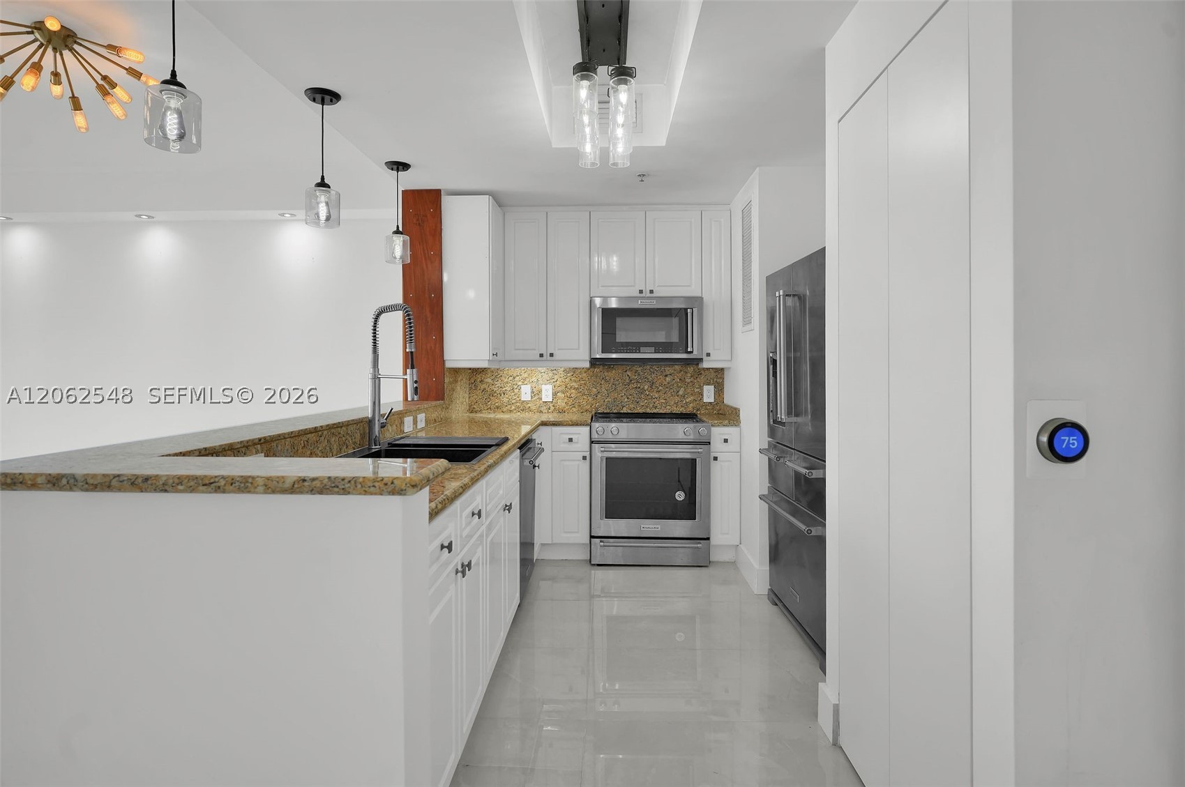 808 Brickell Key Dr 3007 Property Photo 21
