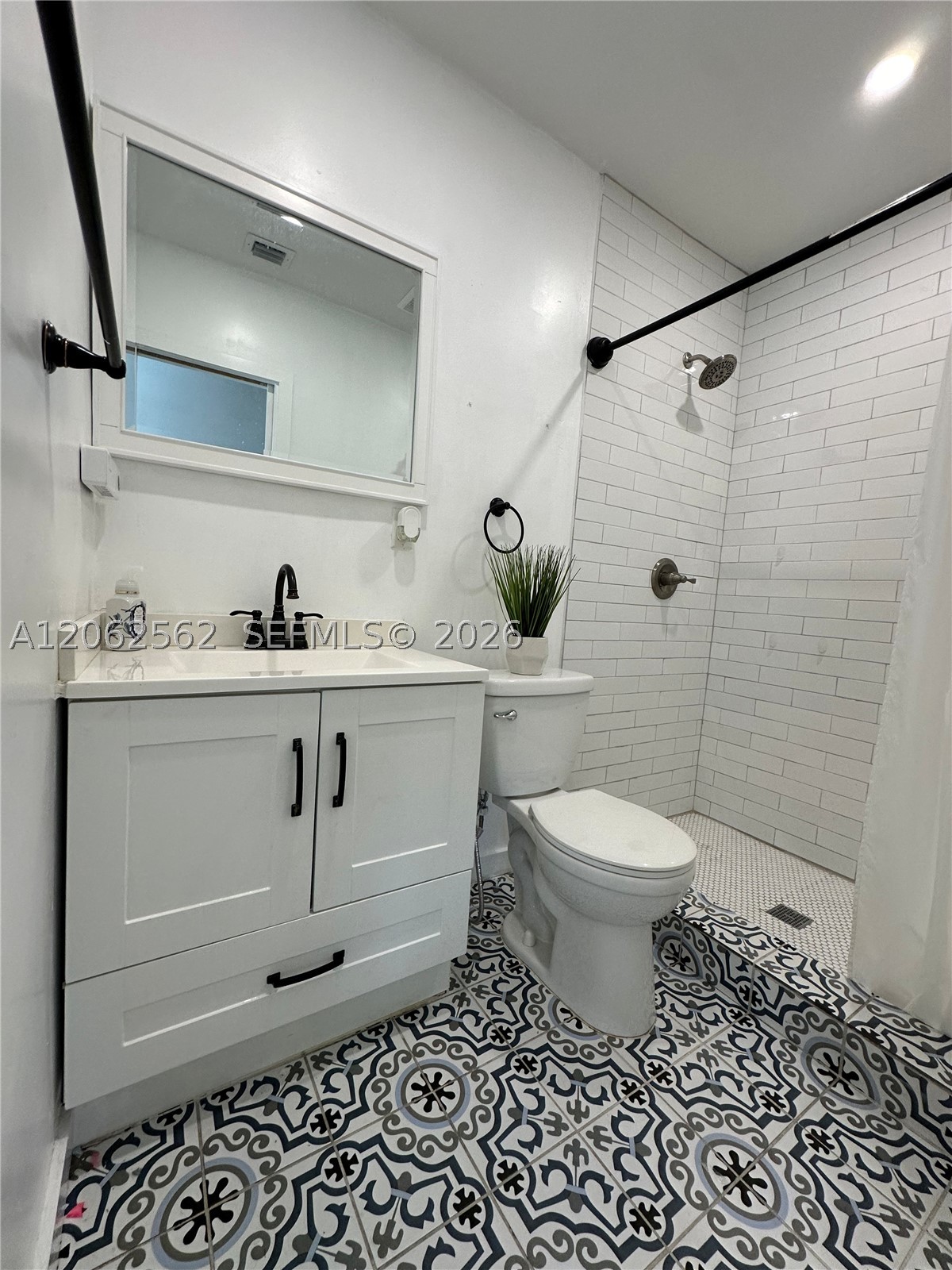 2401 Sw 83rd Ave Property Photo 16