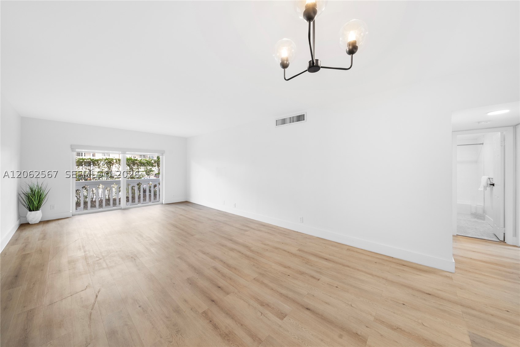 100 Edgewater Dr 138 Property Photo 10