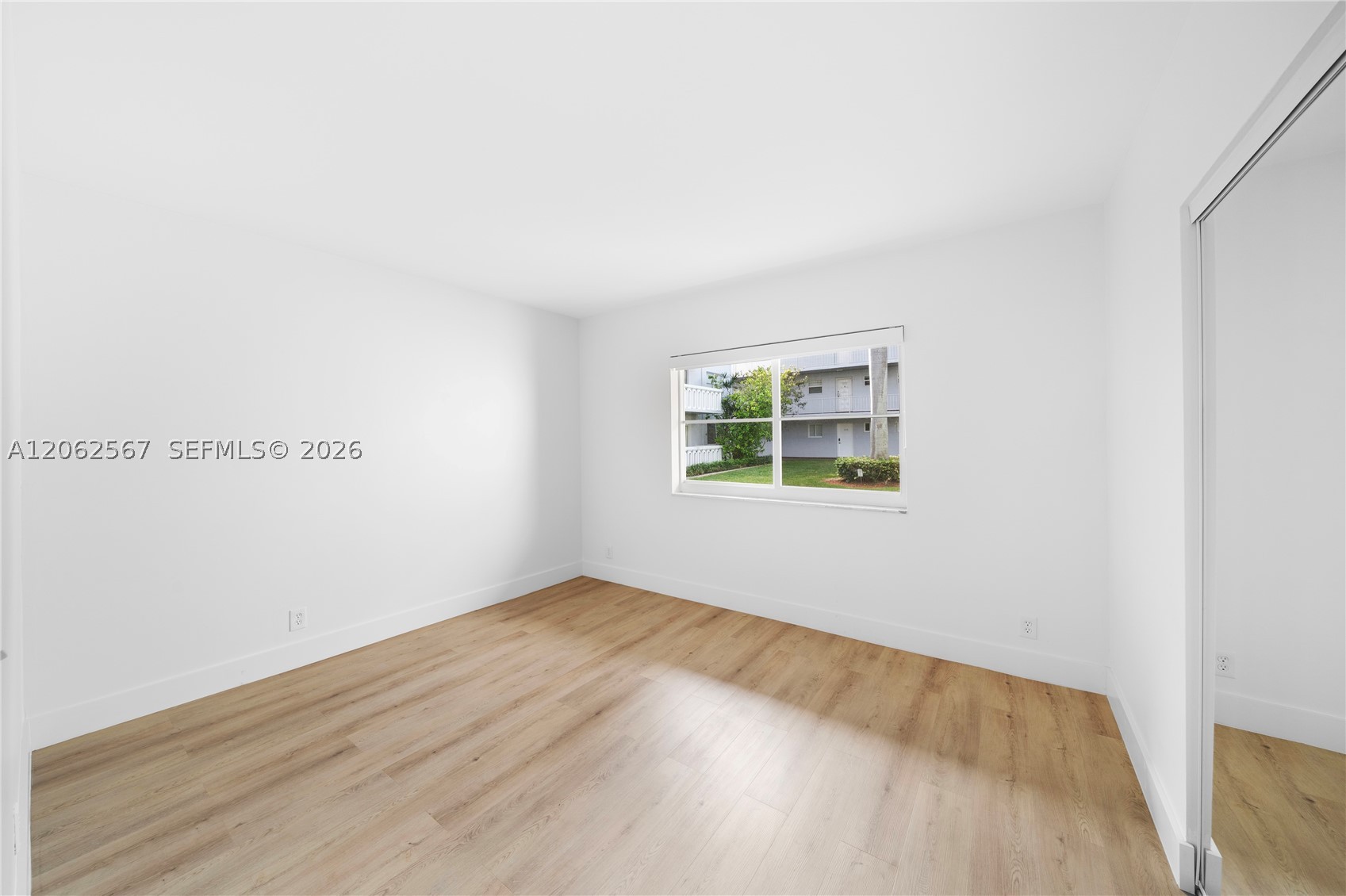 100 Edgewater Dr 138 Property Photo 18
